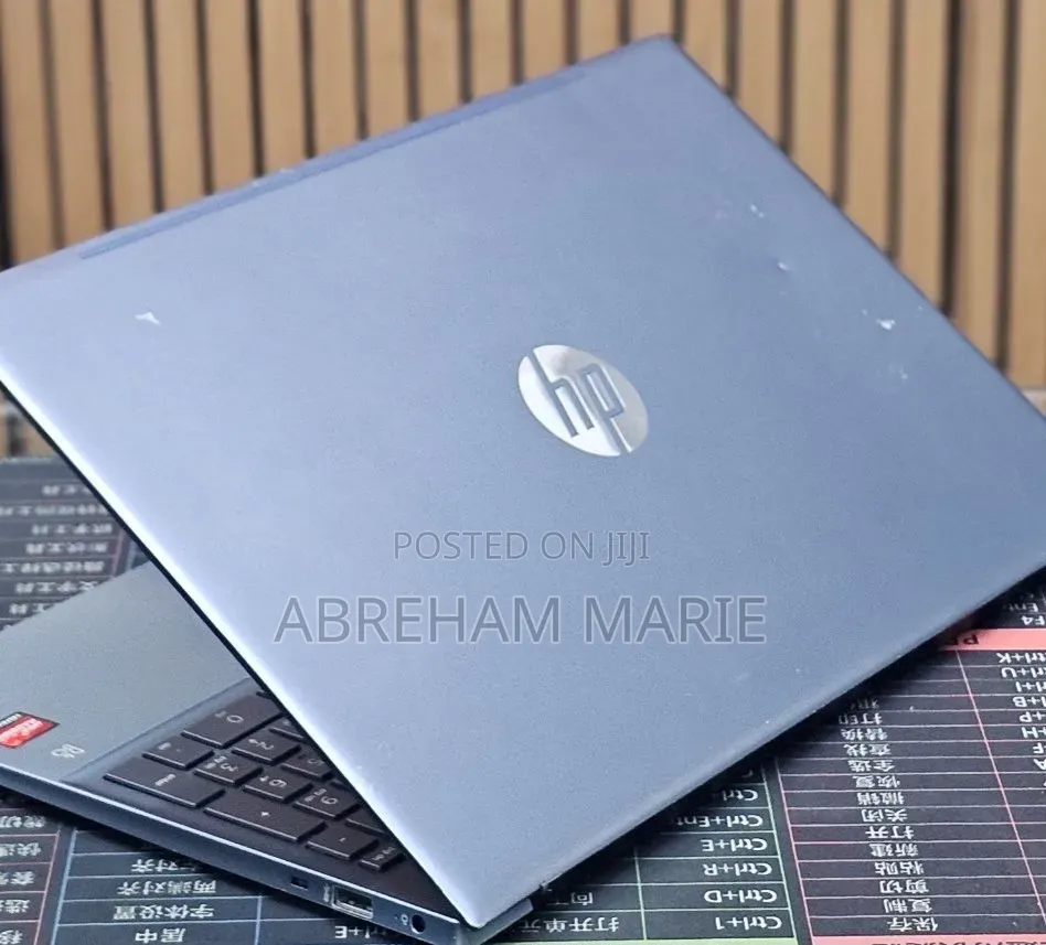 New Laptop HP Pavilion 15 8GB AMD Ryzen 5 SSD 512GB
