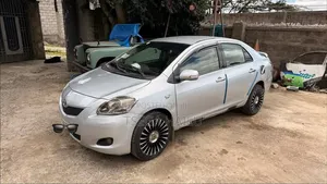 Toyota Belta 2007 Gray