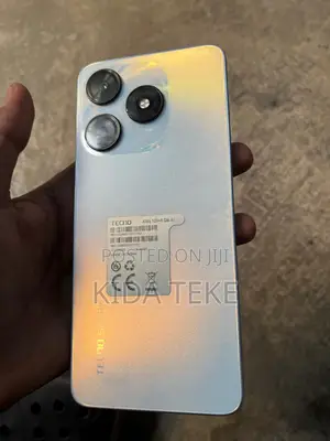 Tecno Spark 10 128 GB White