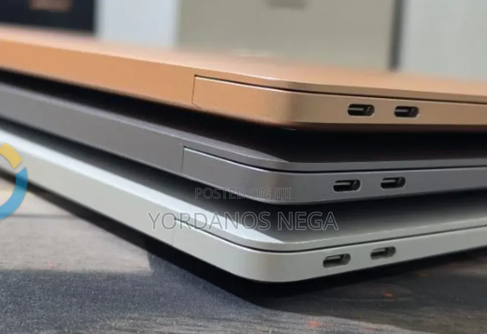 New Laptop Apple MacBook Air 2020 M1 8GB Apple M1 SSD 256GB