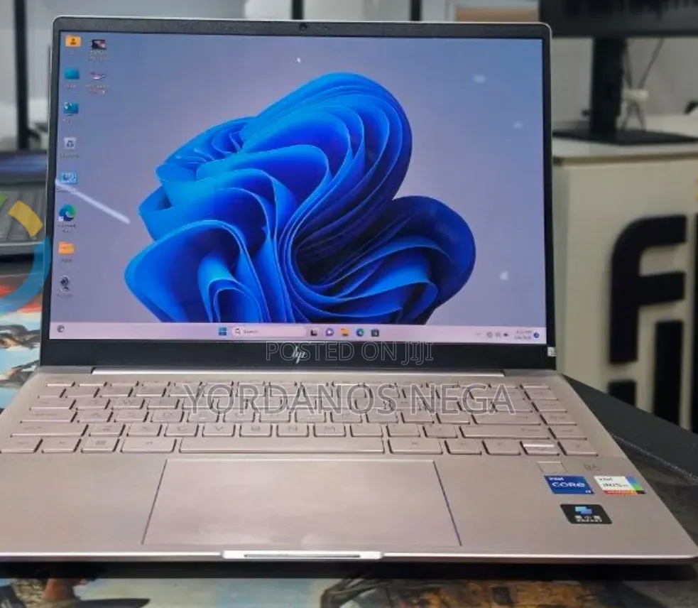 New Laptop HP Pavilion 14 16GB Intel Core i7 SSD 1T