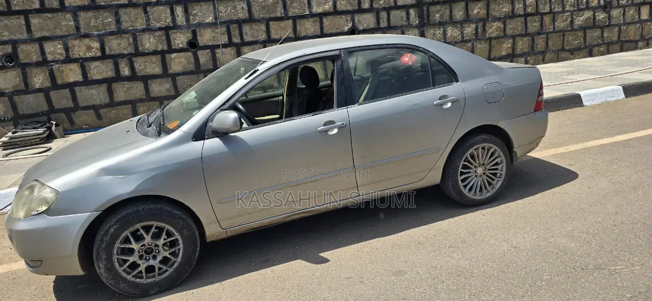 Toyota Corolla 2003 Silver