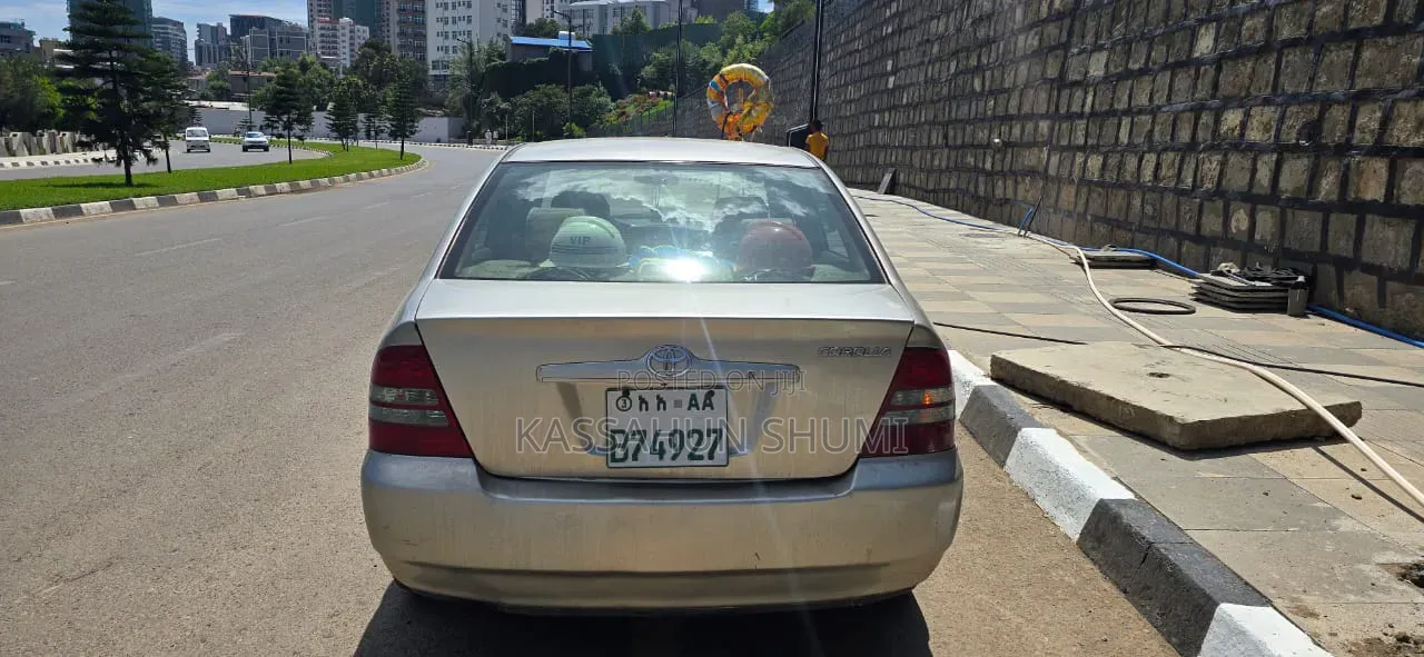 Toyota Corolla 2003 Silver