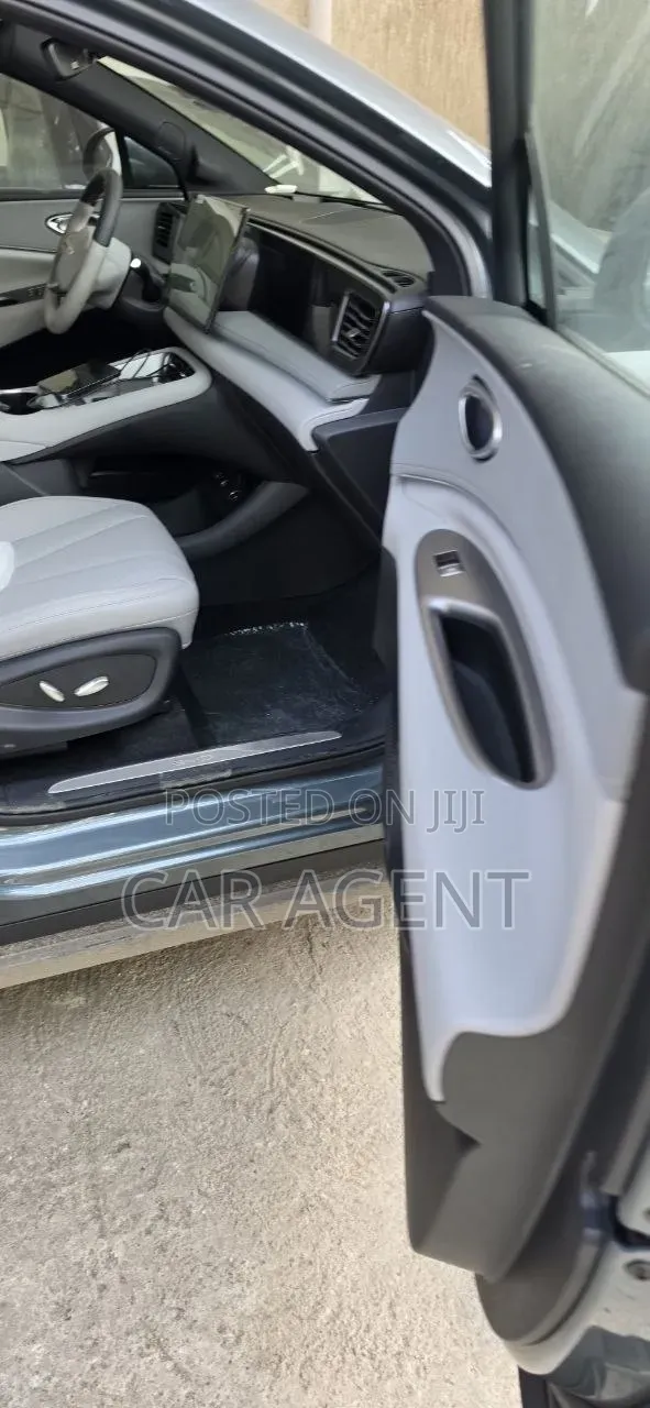 New BYD Sealion 06 EV 2026 Gray
