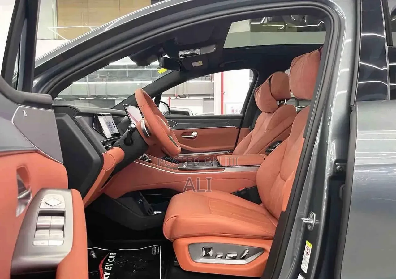 New BYD Tang EV 2025