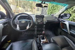Toyota Land Cruiser Prado 2012 Black