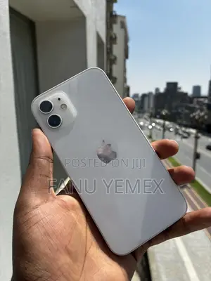 New Apple iPhone 12 64 GB White