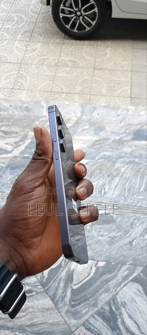 New Samsung Galaxy S24 FE 128 GB Graphite