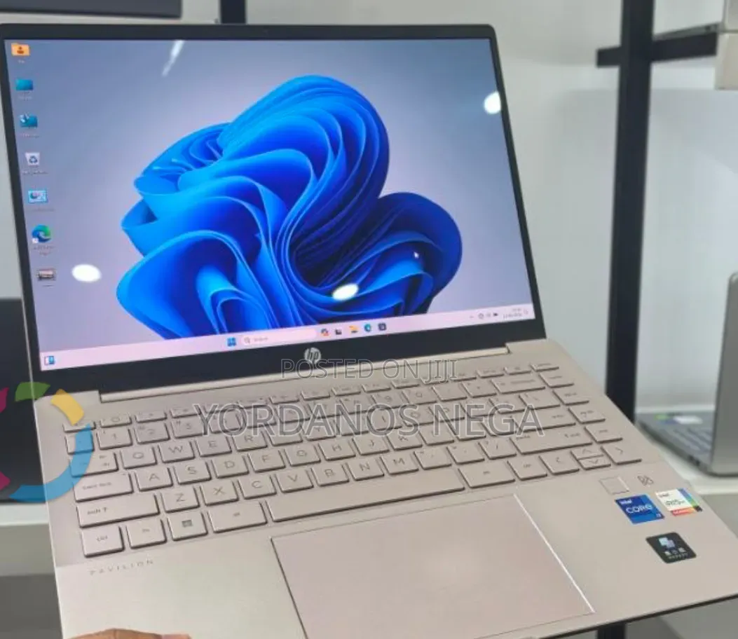 New Laptop HP Pavilion 14 16GB Intel Core i7 SSD 512GB