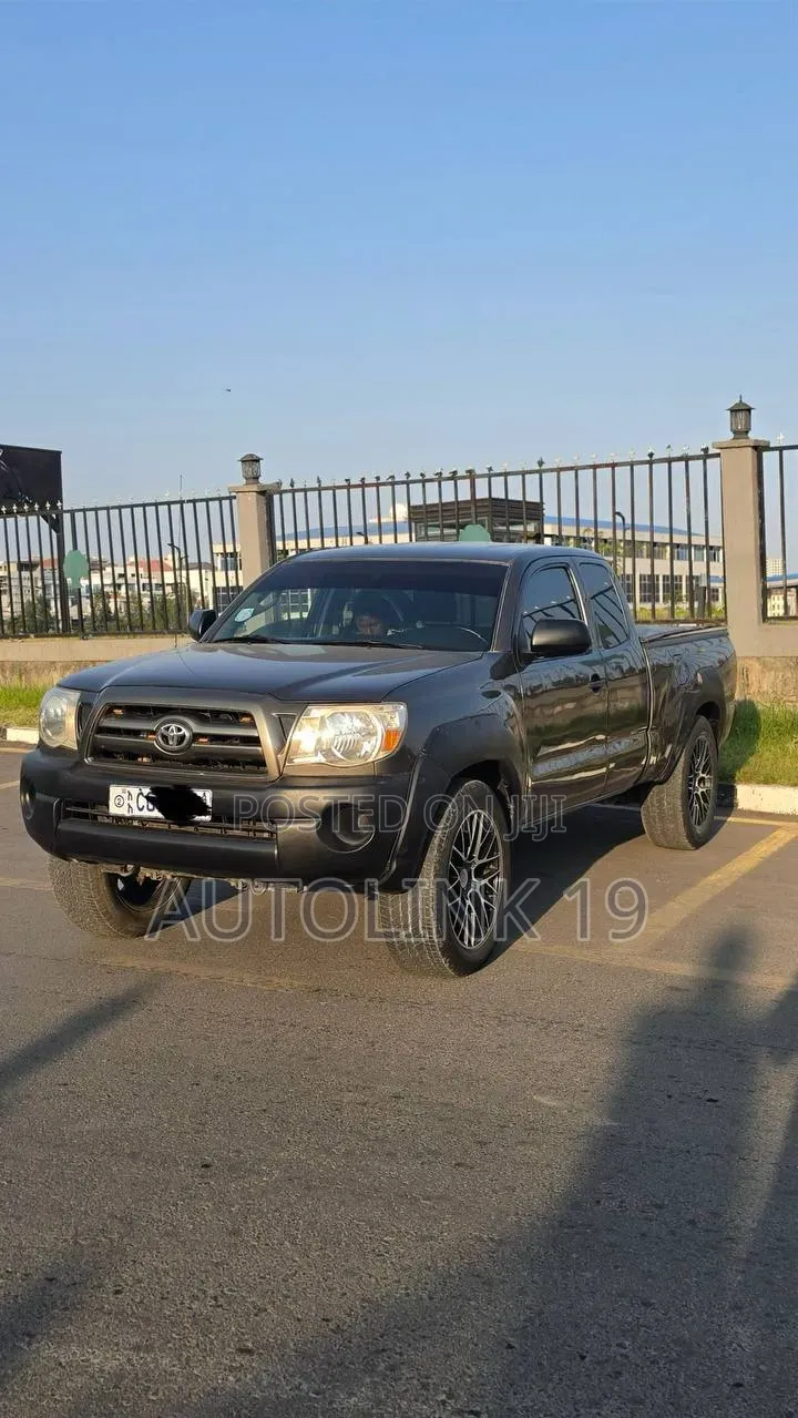 Toyota Tacoma Regular Cab 2008 Gray