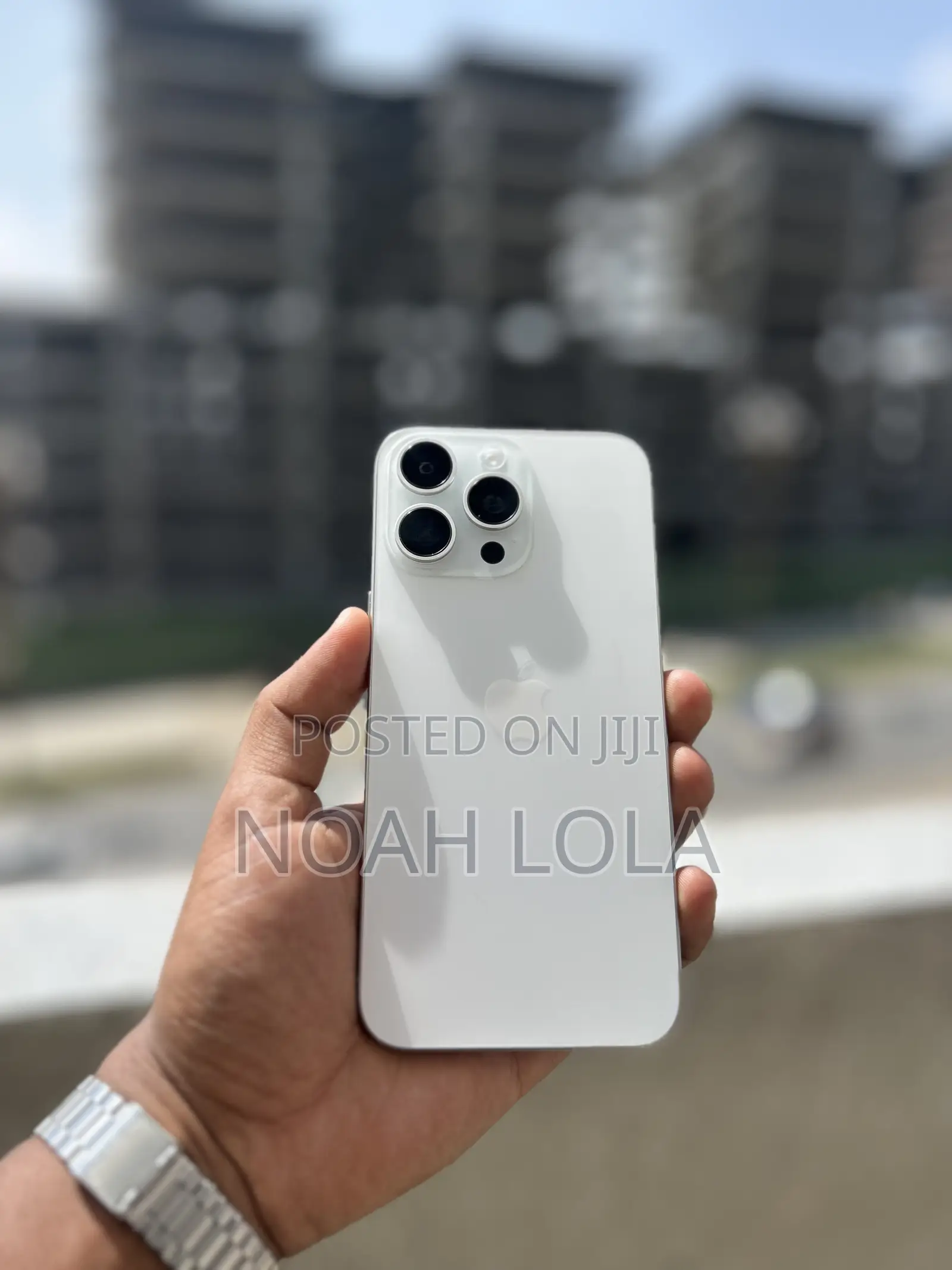New Apple iPhone 15 Pro Max 256 GB White