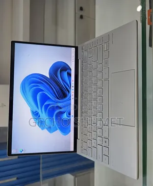 New Laptop HP Envy 13 16GB Intel Core i5 SSD 512GB