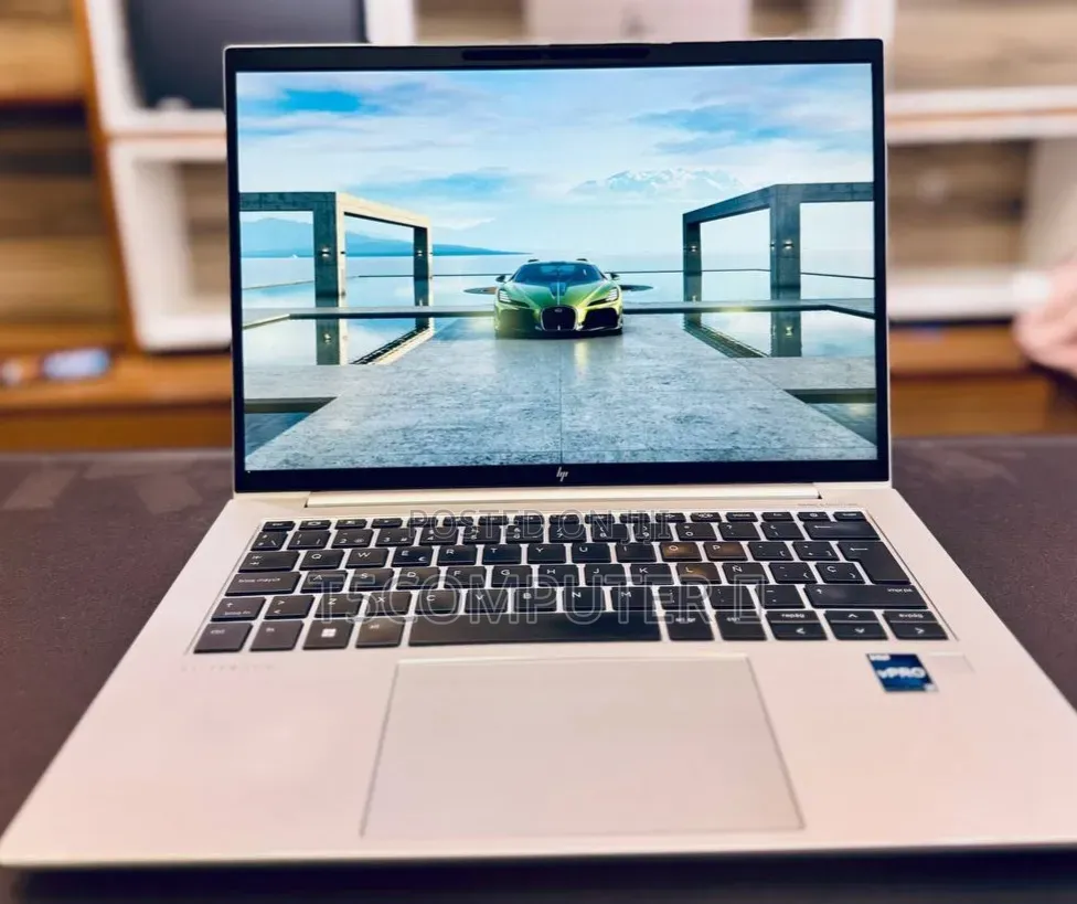 New Laptop HP EliteBook 840 G9 16GB Intel Core i7 SSD 512GB