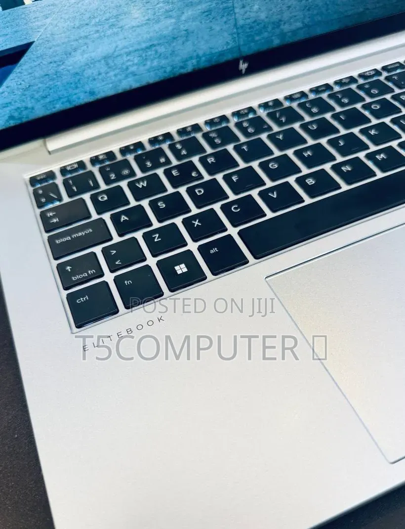 New Laptop HP EliteBook 840 G9 16GB Intel Core i7 SSD 512GB