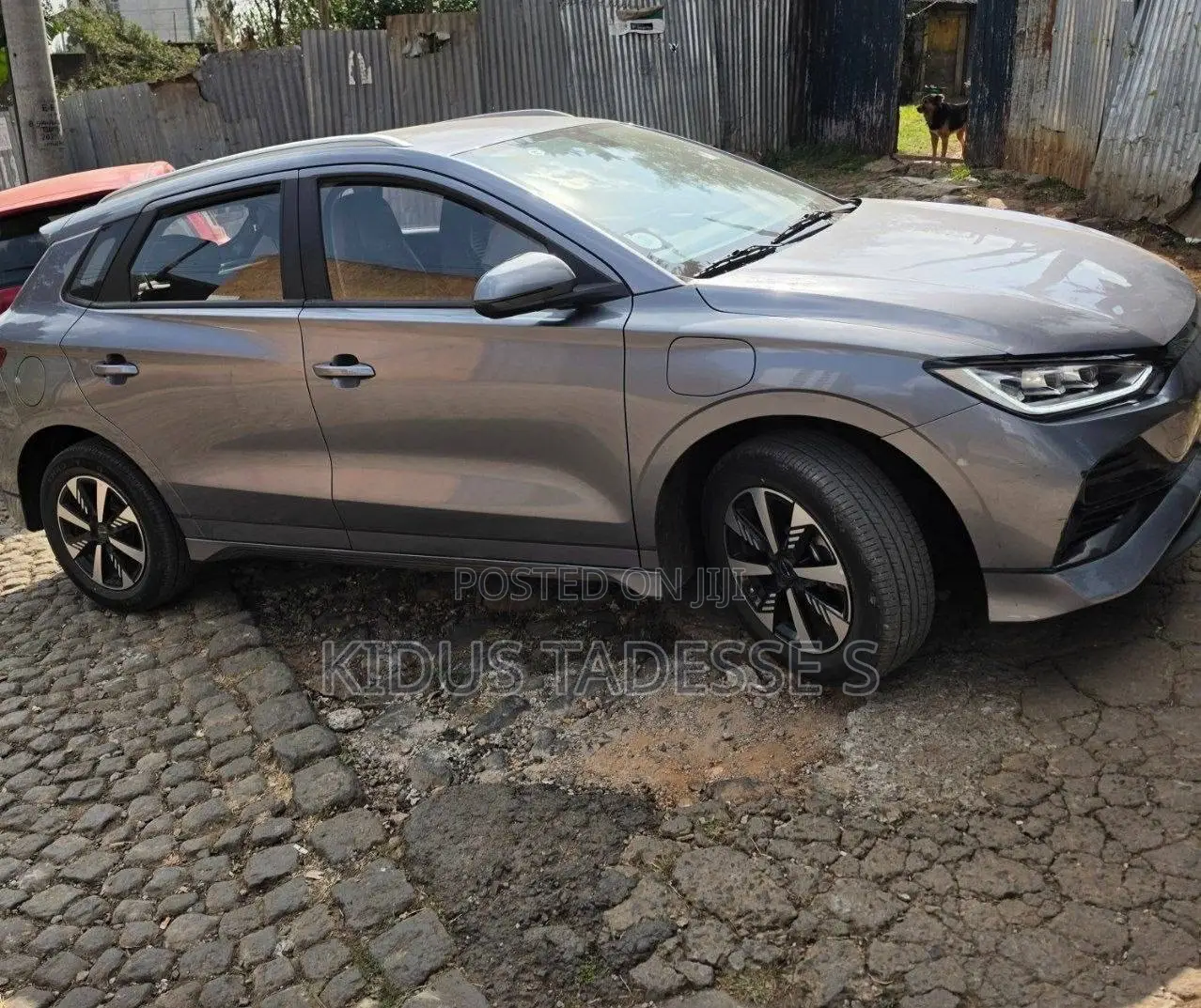 BYD E2 43 kWh 94 hp FWD 2025 Gray