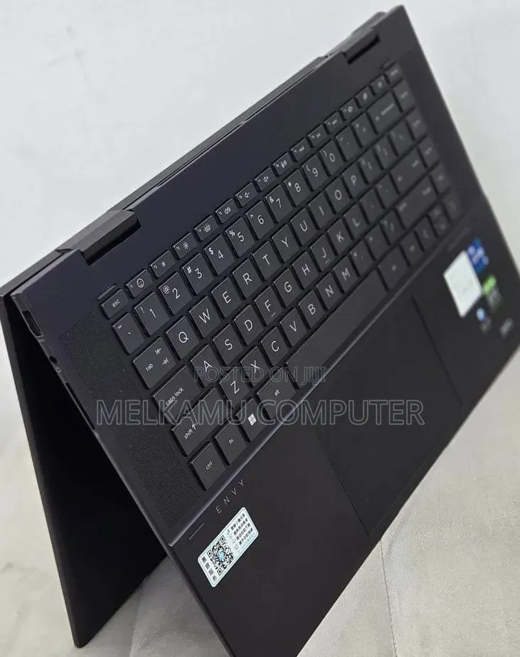 New Laptop HP Envy x360 16GB Intel Core i7 SSD 512GB