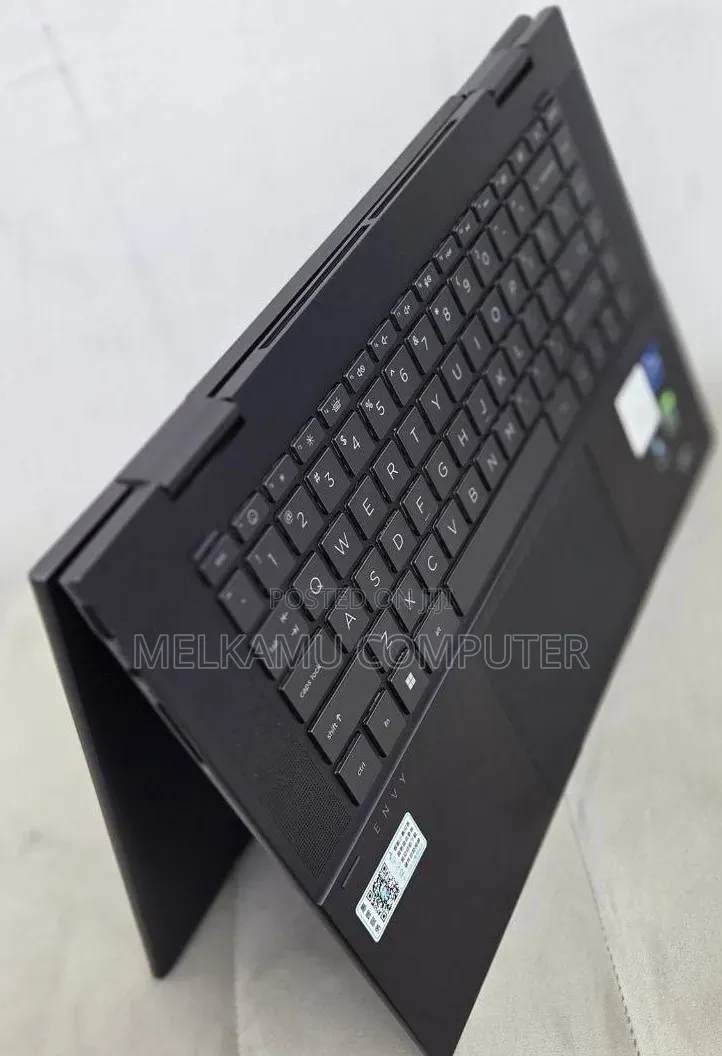 New Laptop HP Envy x360 16GB Intel Core i7 SSD 512GB