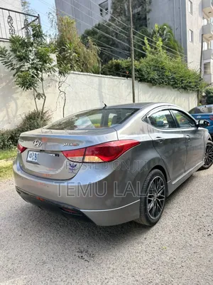 Hyundai Avante 2015 Gray
