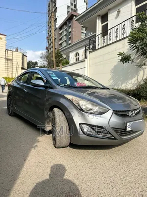 Hyundai Avante 2015 Gray
