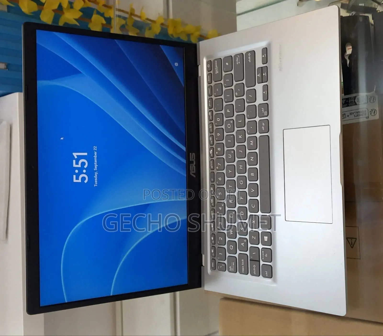 New Laptop Asus Vivobook 14 8GB AMD SSD 256GB