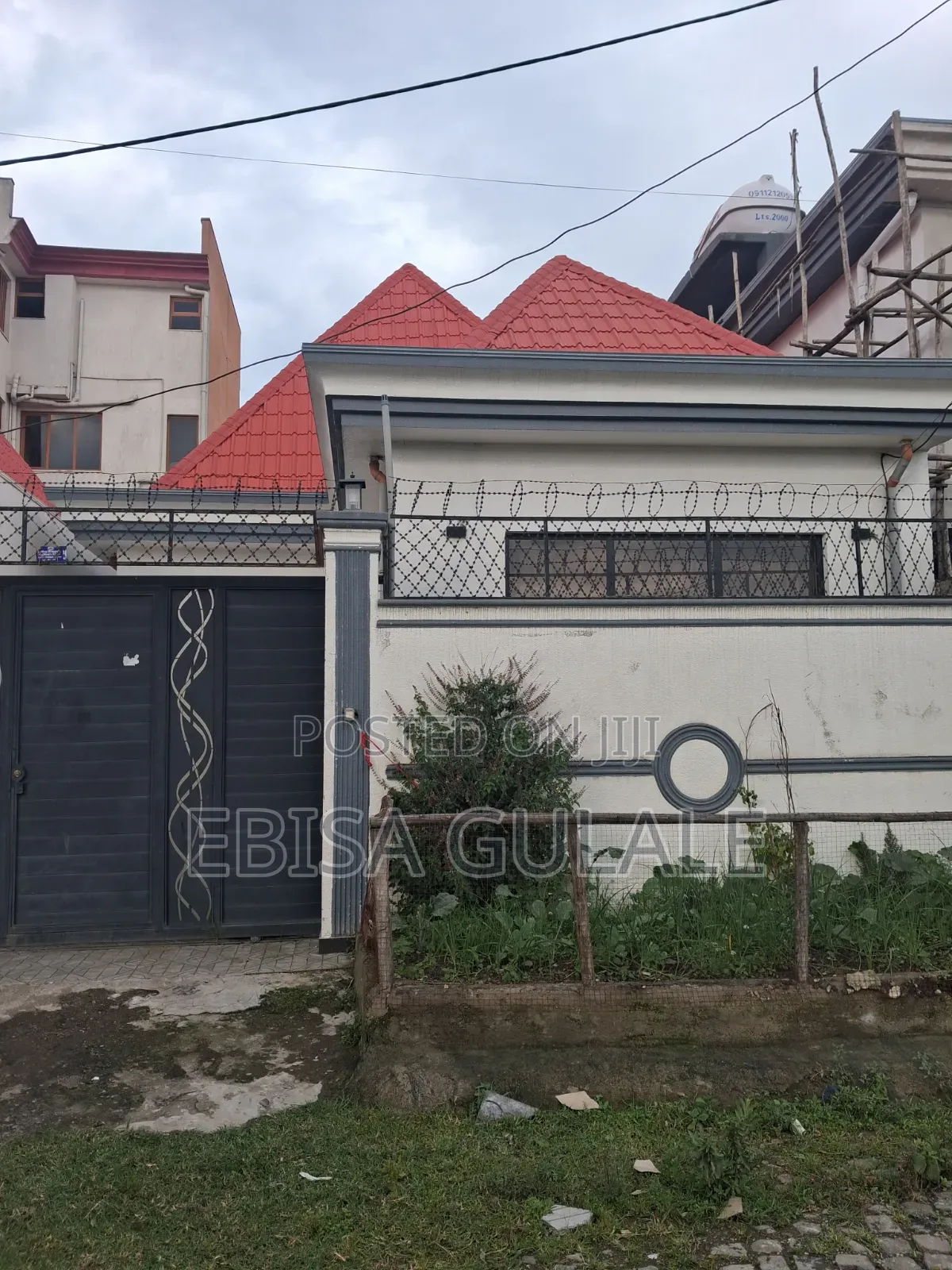Furnished 4bdrm Farm House in Yeka for sale