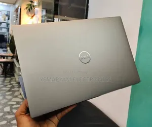 New Laptop Dell Precision 5550 16GB Intel Core i7 SSD 512GB