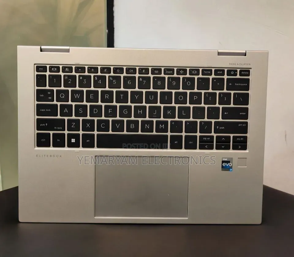 New Laptop HP EliteBook x360 1040 G10 32GB Intel Core i7 SSD 512GB