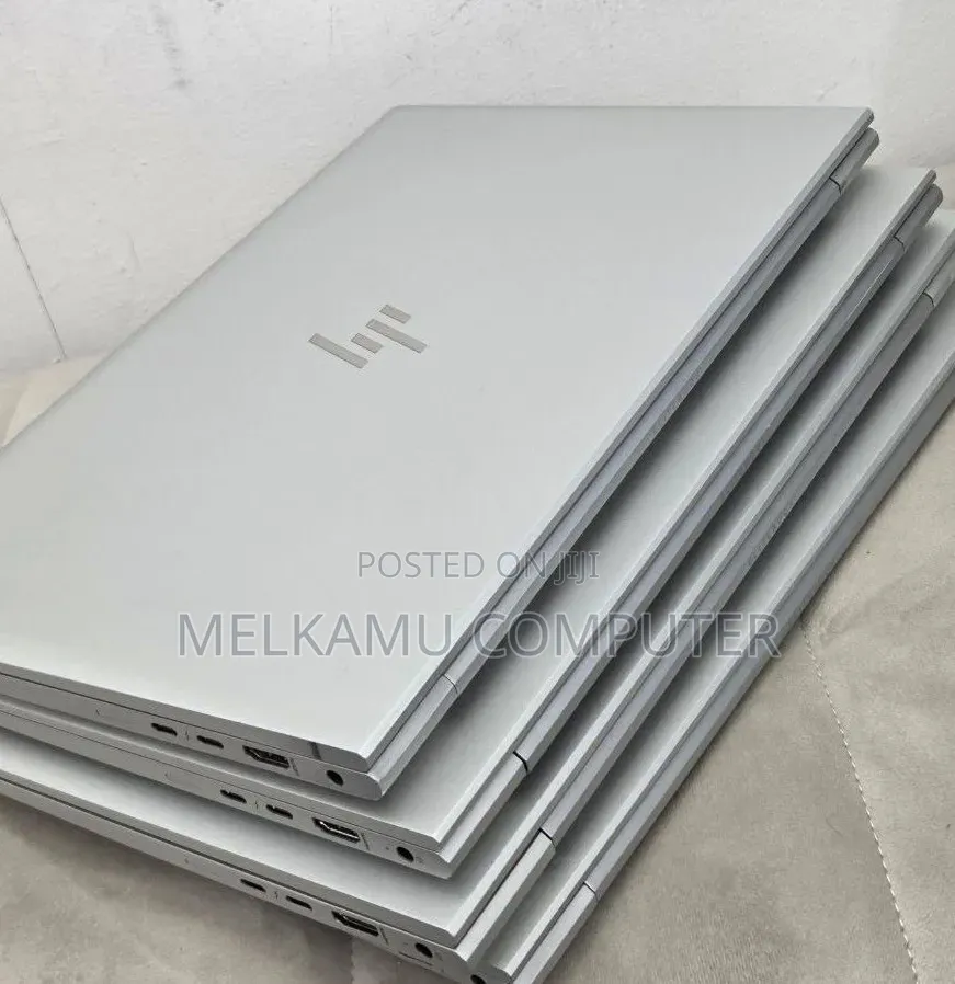 New Laptop HP EliteBook 830 G8 16GB Intel Core i5 SSD 512GB