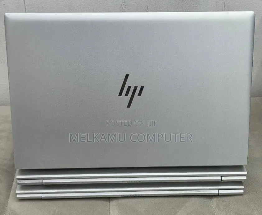New Laptop HP EliteBook 830 G8 16GB Intel Core i5 SSD 512GB