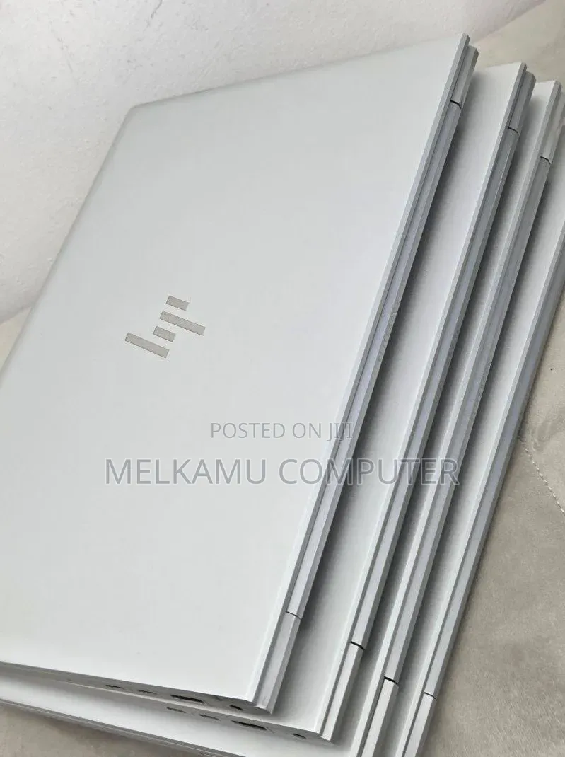 New Laptop HP EliteBook 830 G8 16GB Intel Core i5 SSD 512GB