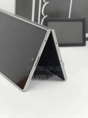New Samsung Galaxy Z Fold7 512 GB Silver