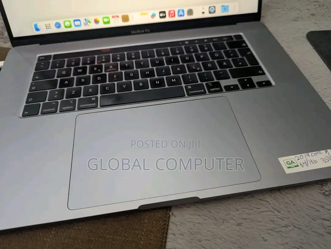 Laptop Apple MacBook Pro 2019 16GB Intel Core i7 SSD 1T