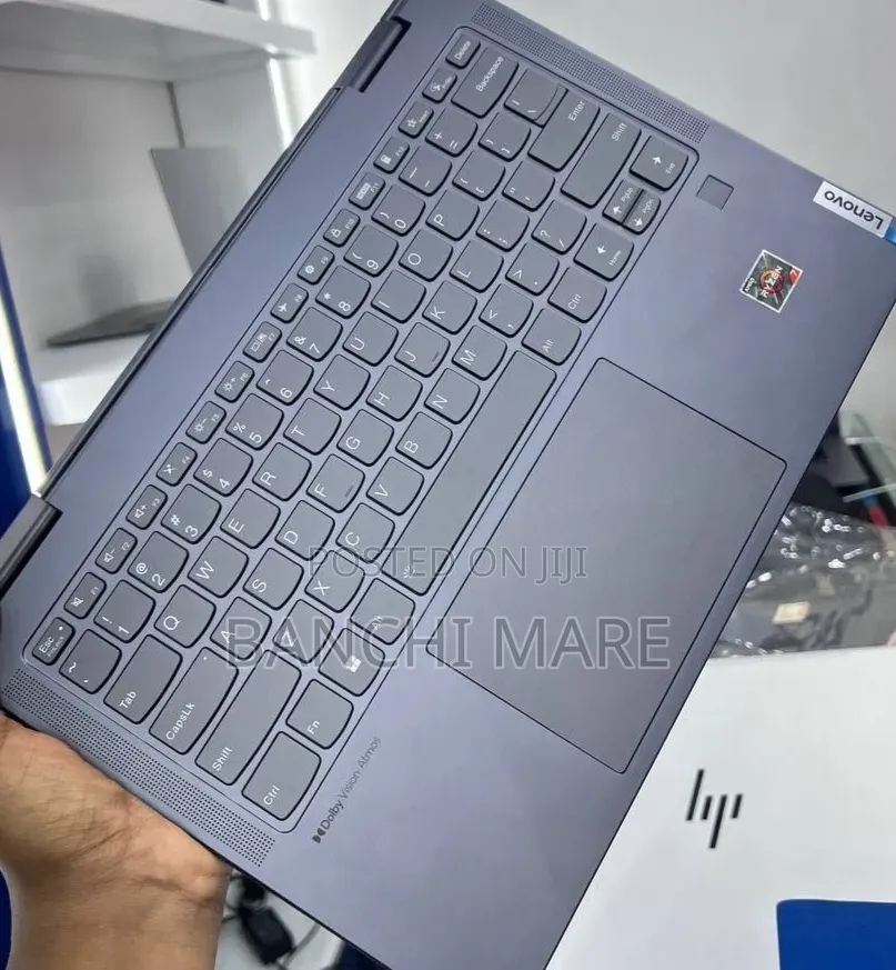 New Laptop Lenovo Yoga 7i 16GB AMD Ryzen 7 SSD 512GB