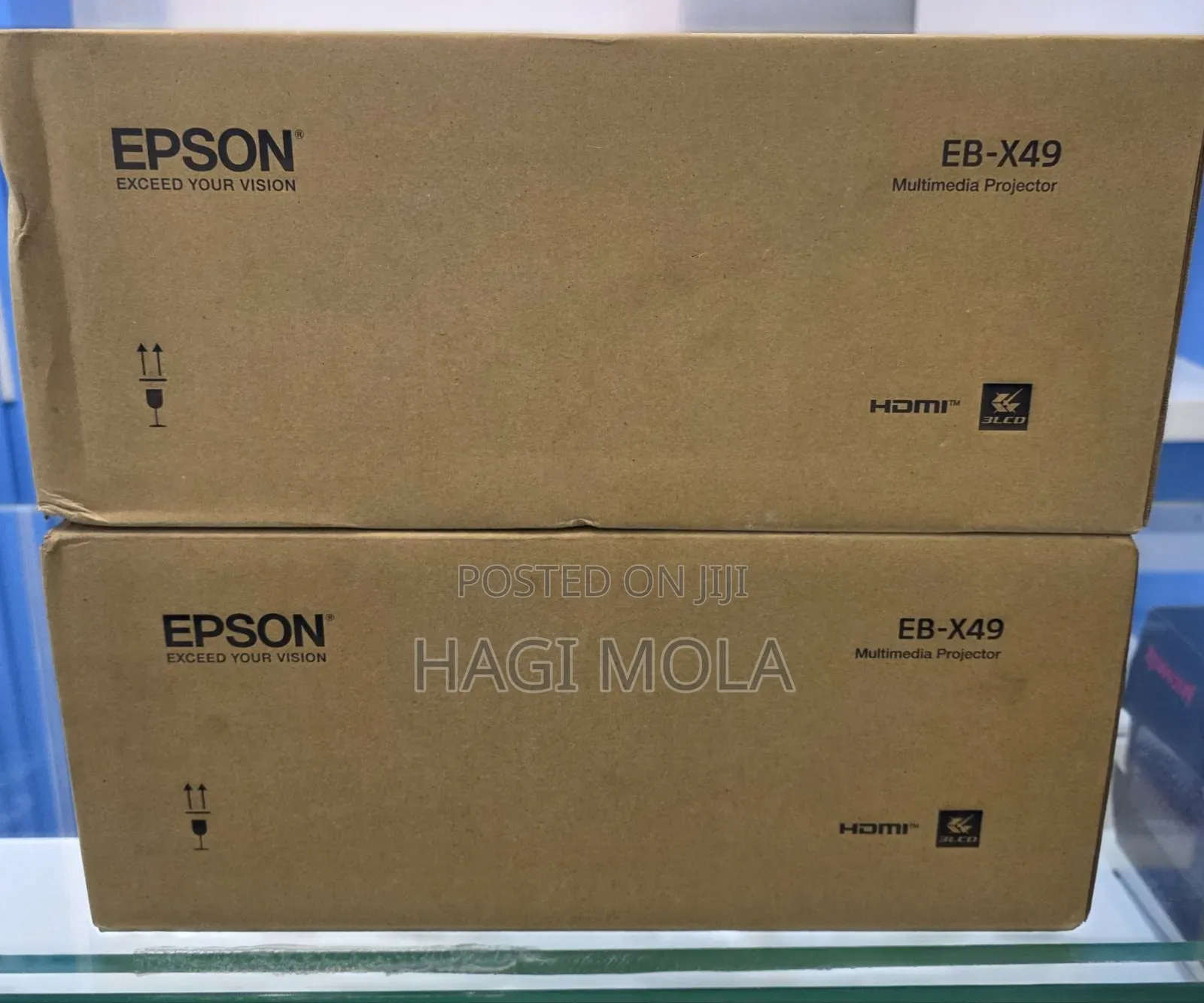 Brand New Epson Projector 
Model : EB-X49 
Technol
