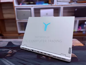 New Laptop Lenovo Legion Pro 7 16GB Intel Core i9 SSD 1T