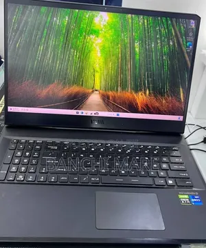New Laptop MSI GP75 Leopard 16GB Intel Core i7 SSD 512GB