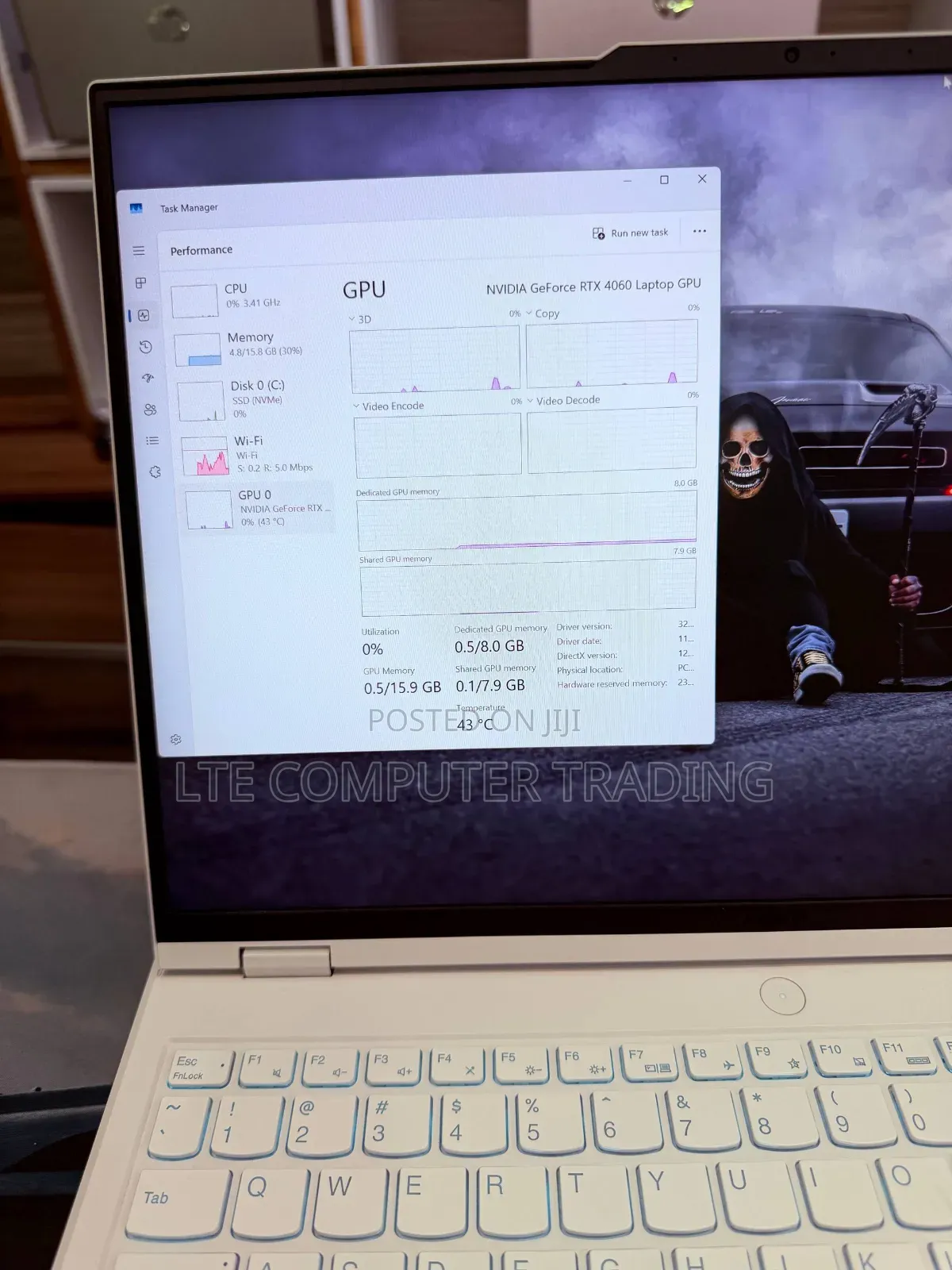 New Laptop Lenovo Legion Pro 7 16GB Intel Core i9 SSD 1T