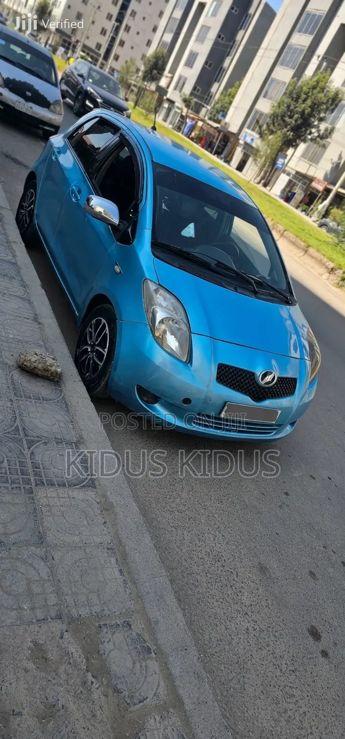 Toyota Yaris 2005