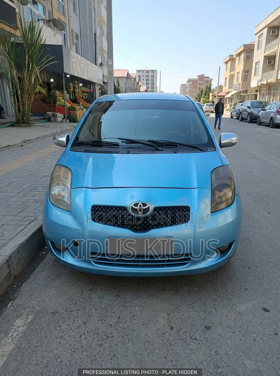 Toyota Yaris 2005