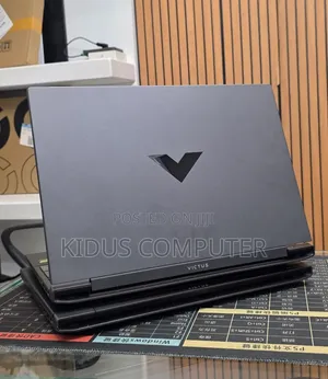 New Laptop HP Victus 15 16GB AMD Ryzen 7 SSD 512GB