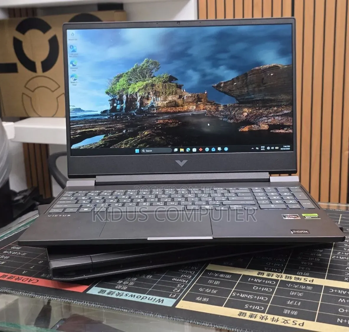 New Laptop HP Victus 15 16GB AMD Ryzen 7 SSD 512GB