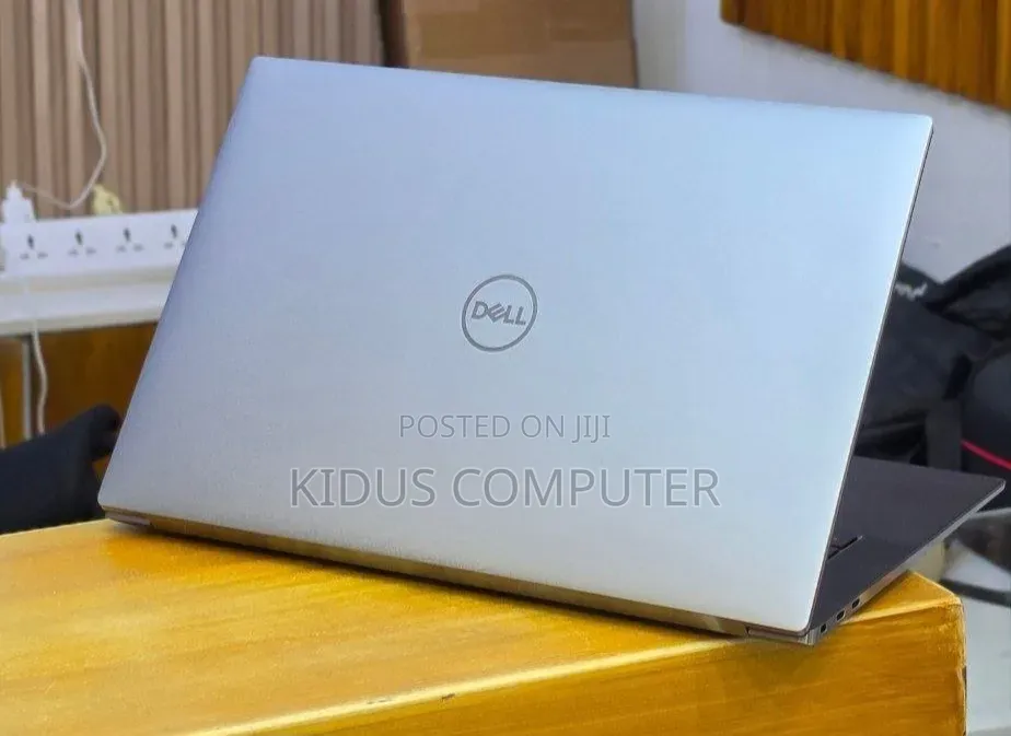 New Laptop Dell Precision 5550 16GB Intel Core i7 SSD 512GB
