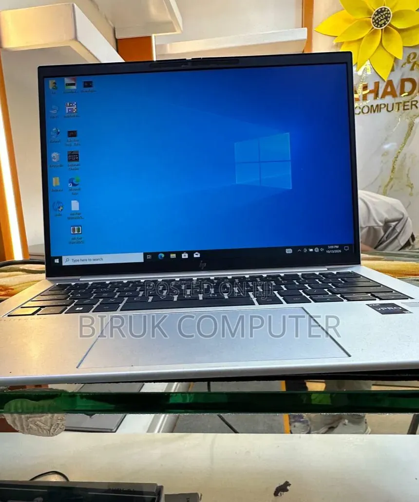 New Laptop HP EliteBook 840 G10 16GB Intel Core i7 SSD 512GB