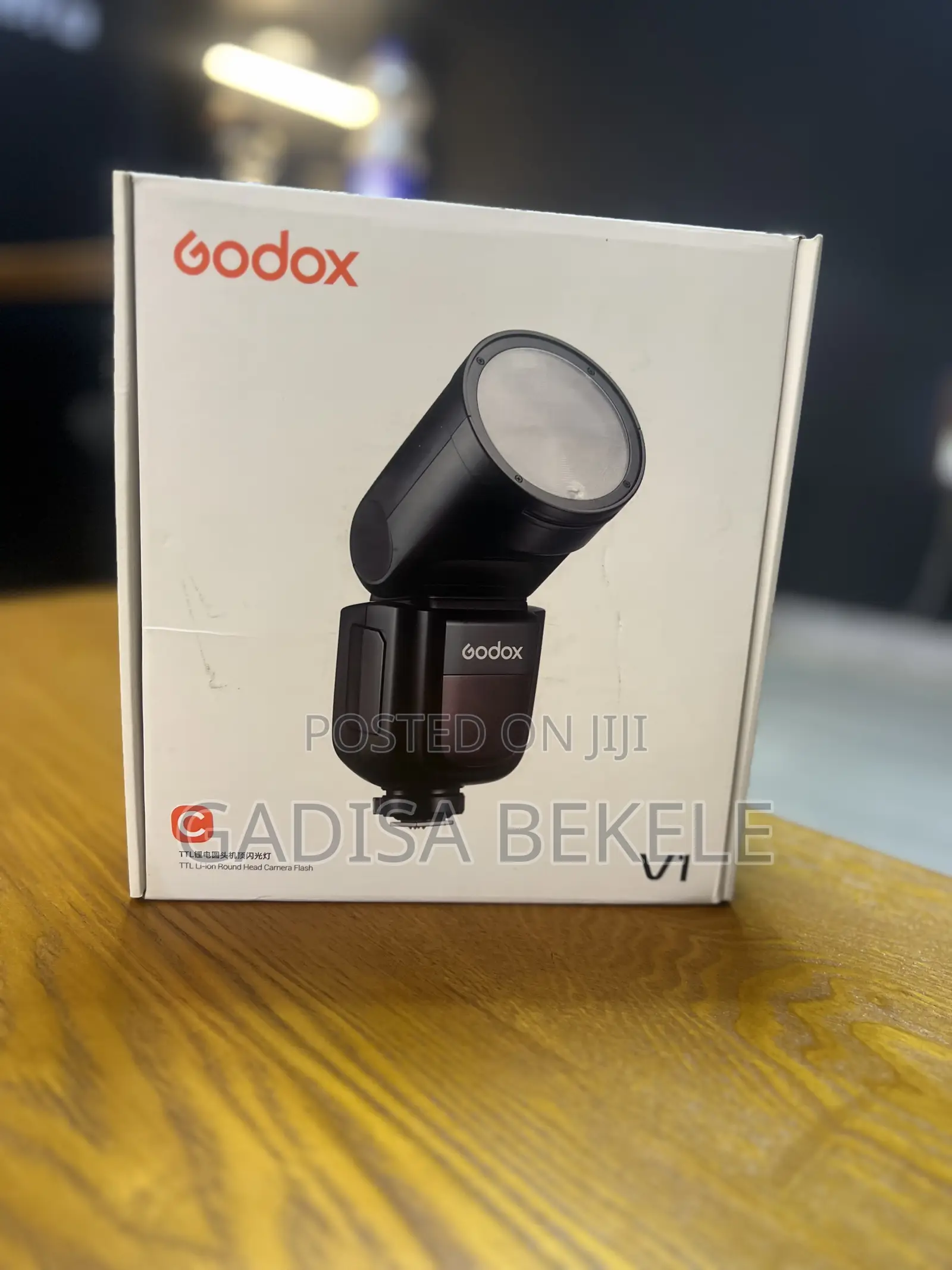 Godox V1 (Canon and Sony)