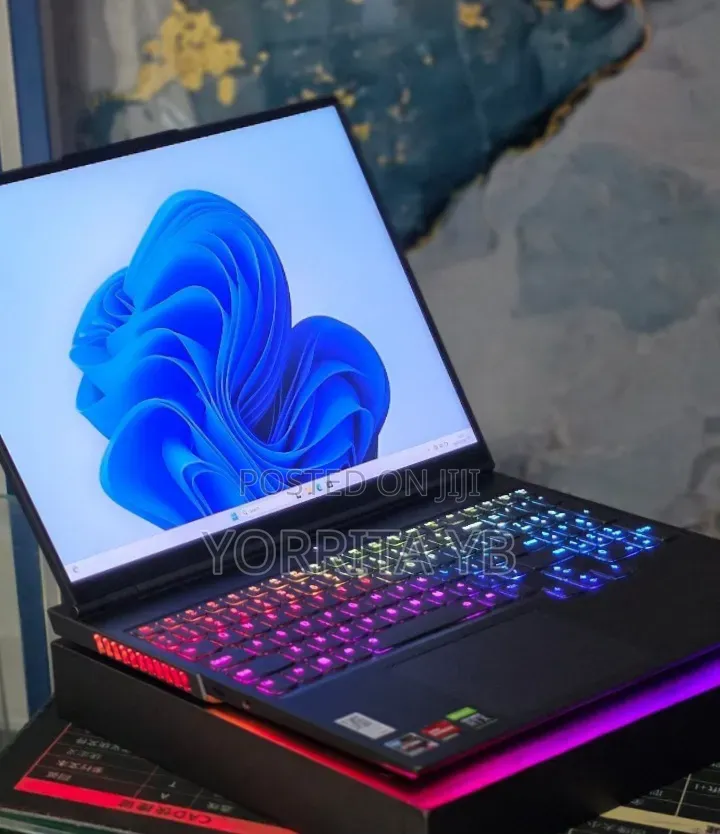 New Laptop Lenovo Legion 9 32GB AMD Ryzen 9 SSD 1T