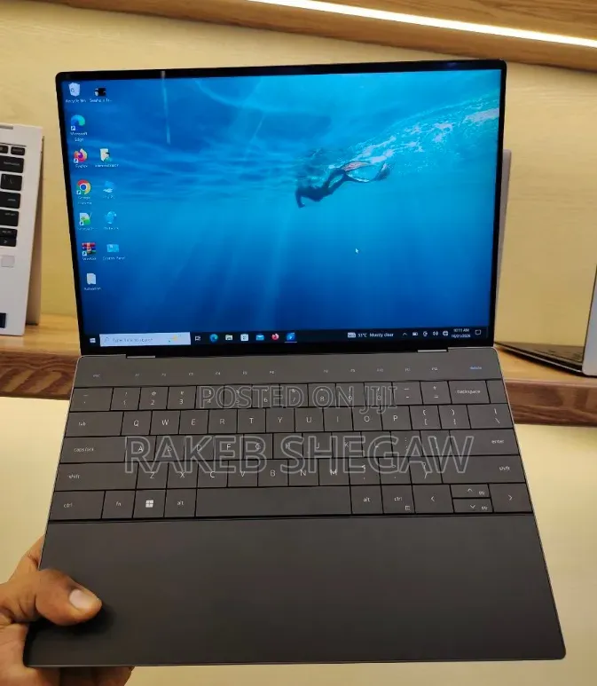 New Laptop Dell XPS 13 32GB Intel Core i7 SSD 512GB