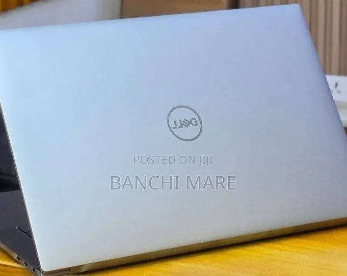 New Laptop Dell Precision 5550 16GB Intel Core i7 SSD 512GB