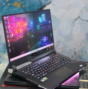 New Laptop Asus ROG Strix G16 32GB AMD Ryzen 9 SSD 1T