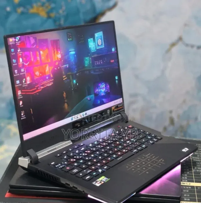 New Laptop Asus ROG Strix G16 32GB AMD Ryzen 9 SSD 1T