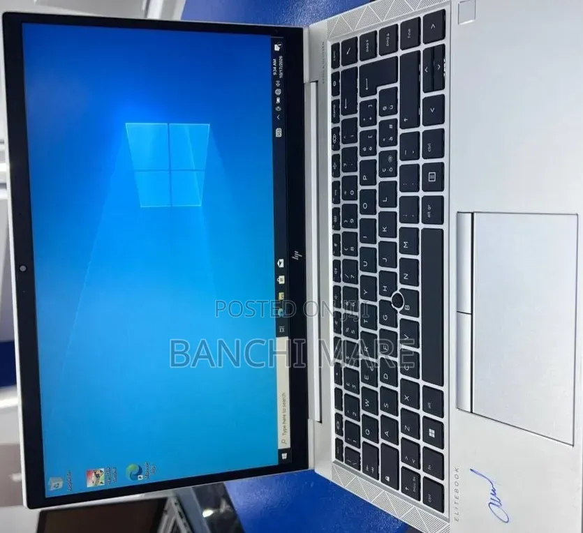 New Laptop HP EliteBook 845 G8 16GB AMD Ryzen 5 SSD 512GB